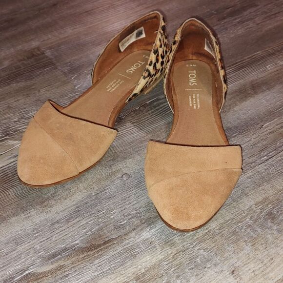 Toms Womens Brown suede and calf hair Leapord Print flats  Sz 6.5 Rare Find - Picture 1 of 7
